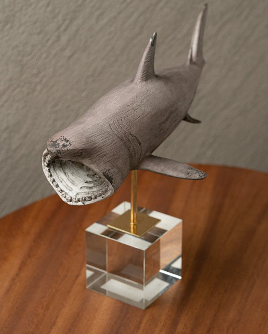 Megalodón en resina