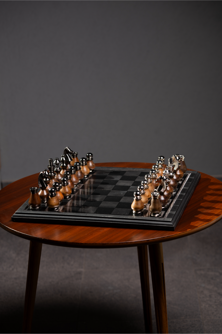 Ajedréz de plata granda